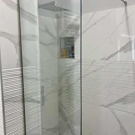 Sara's Apartamento *